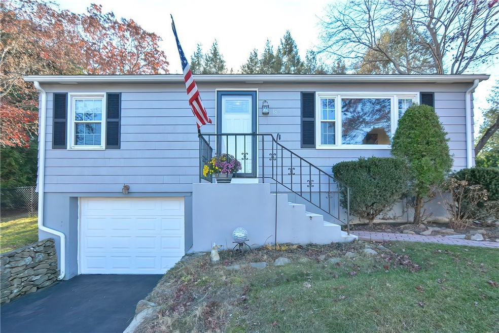 18 Scenic View Dr, Smithfield, RI 02917 - photo 1