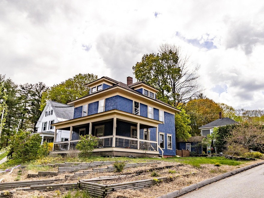 33 Hillcrest St Auburn-2