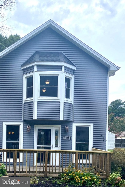 7060 Charleston Ave, North Beach, MD 20714 - photo 1