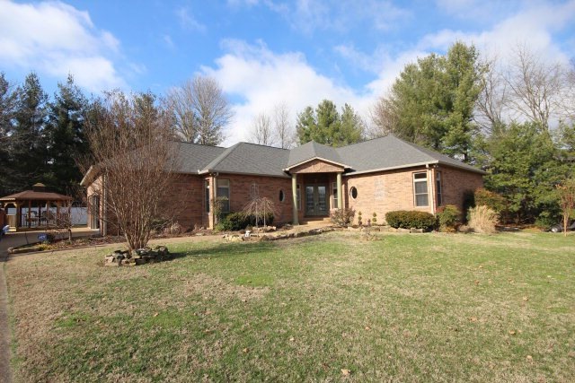 2100 Boxwood Ln, Cookeville, TN 38506 - photo 1