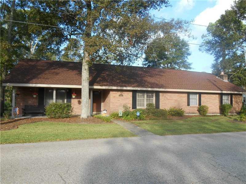 1575 8th St, Slidell, LA 70458 - photo 1