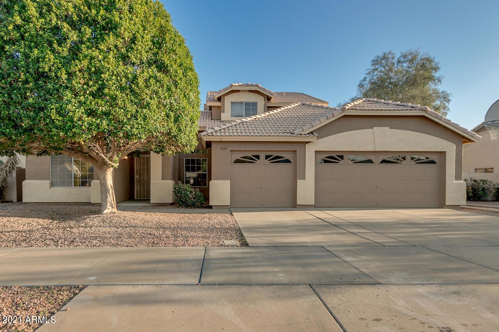 1669 E Ironwood Dr, Chandler, AZ 85225 - photo 1