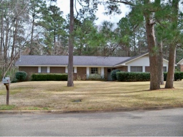 3225 Lake Forest Dr, Nacogdoches, TX 75964 - photo 1