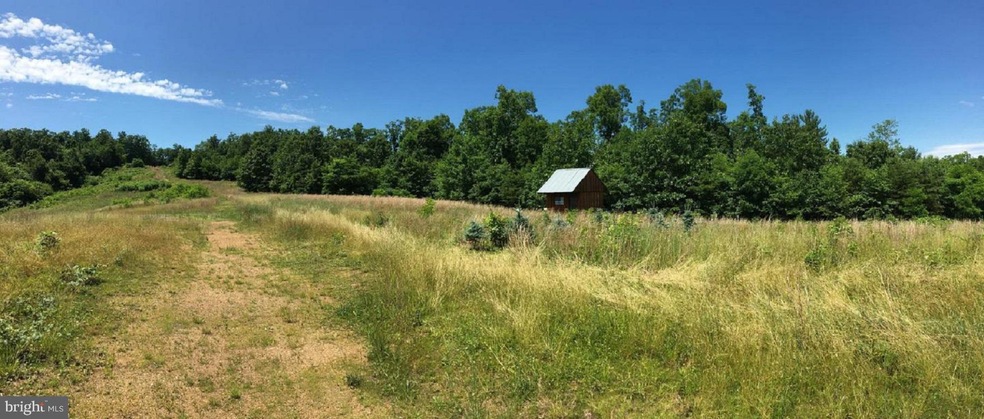 211 Tabasco Ln, Hedgesville, WV 25427 - photo 1