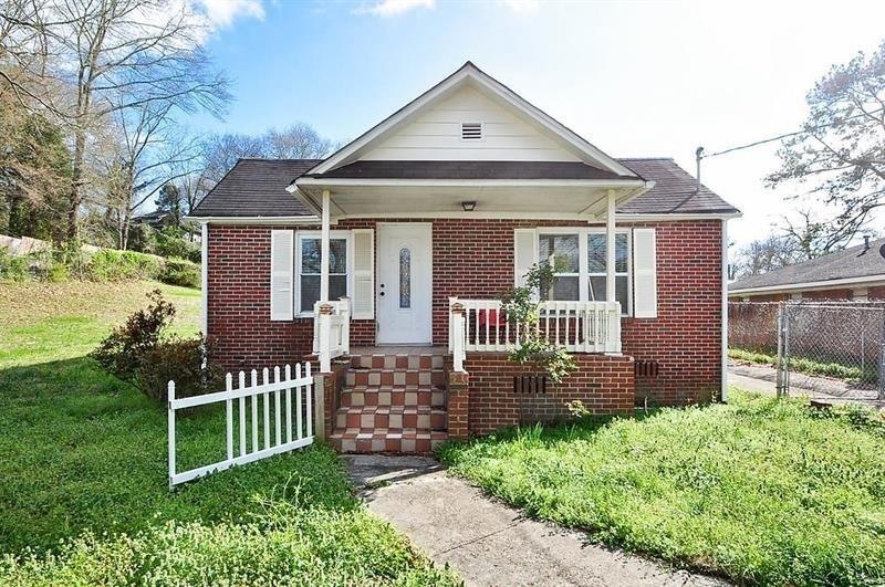 720 Jefferson St, Cedartown, GA 30125 - photo 1