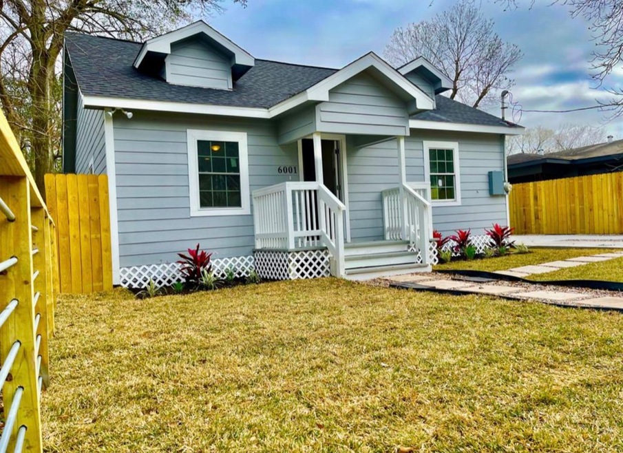 6001 Grace Ln, Houston, TX 77021 - photo 1