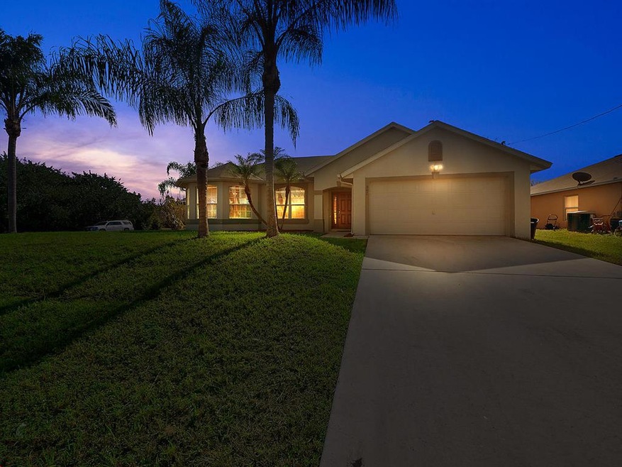 602 SW Jordin Ave, Port Saint Lucie, FL 34953 - photo 1