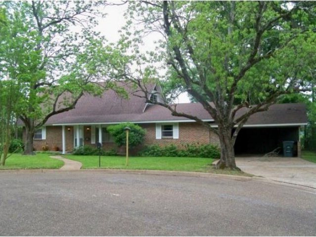 4101 Royal Ln, Nacogdoches, TX 75965 - photo 1