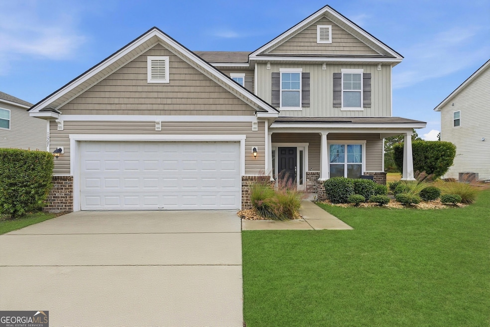 1067 Autumns Wood Cir E, Brunswick, GA 31525 - photo 1