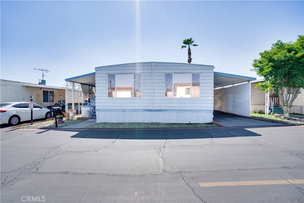 26871 Alessandro Blvd unit 60, Moreno Valley, CA 92555 - photo 1