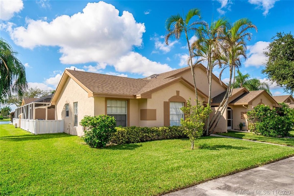 9334 Boca Gardens Pkwy unit C, Boca Raton, FL 33496 - photo 1