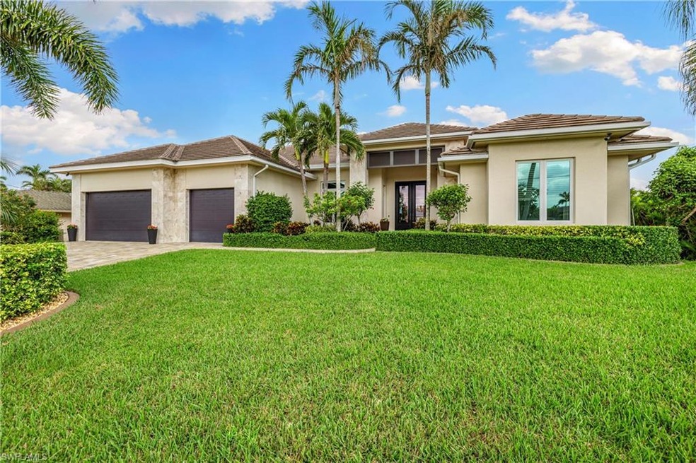 1049 N Waterway Dr, Fort Myers, FL 33919 - photo 1