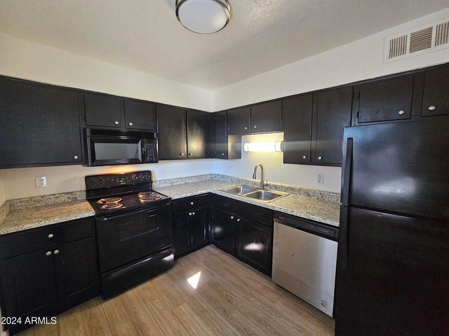 1107 E University Dr unit OFC, Mesa, AZ 85203 - photo 1