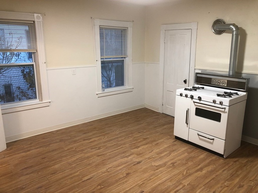 3 Carlstad St unit 3, Worcester, MA 01607 - photo 1