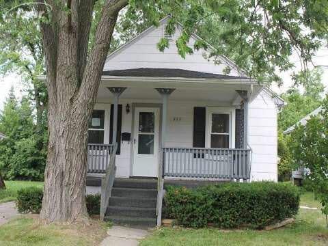 923 Mann Ave, Flint, MI 48503 - photo 1