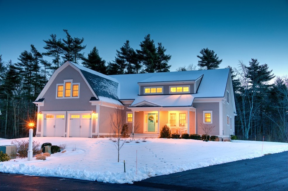 22 Fieldstone Dr, Mattapoisett, MA 02739 - photo 1