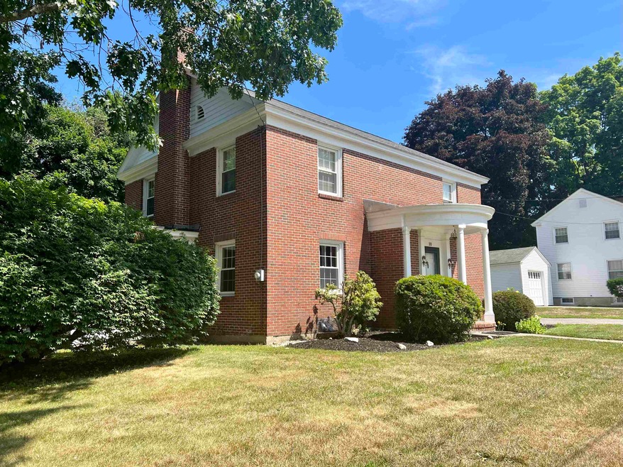 10 Sargent Ave, Nashua, NH 03064 - photo 1