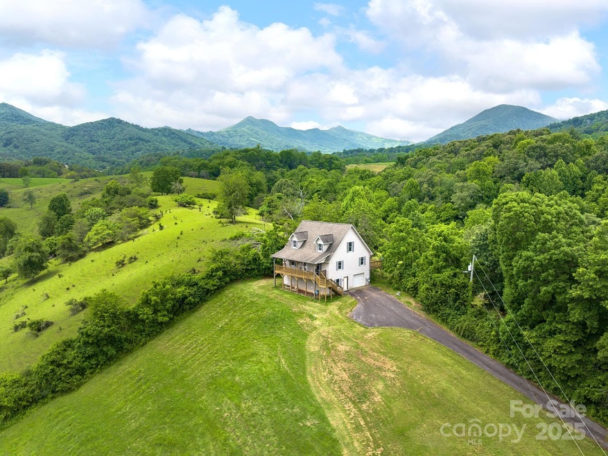 Under Contract $625,000 • Co-Listing Agent