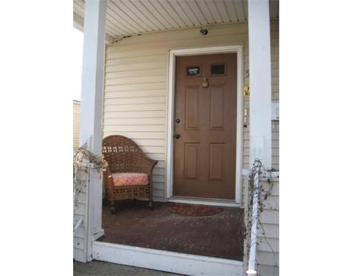 54 Spencer St unit 1, Lynn, MA 01905 - photo 1