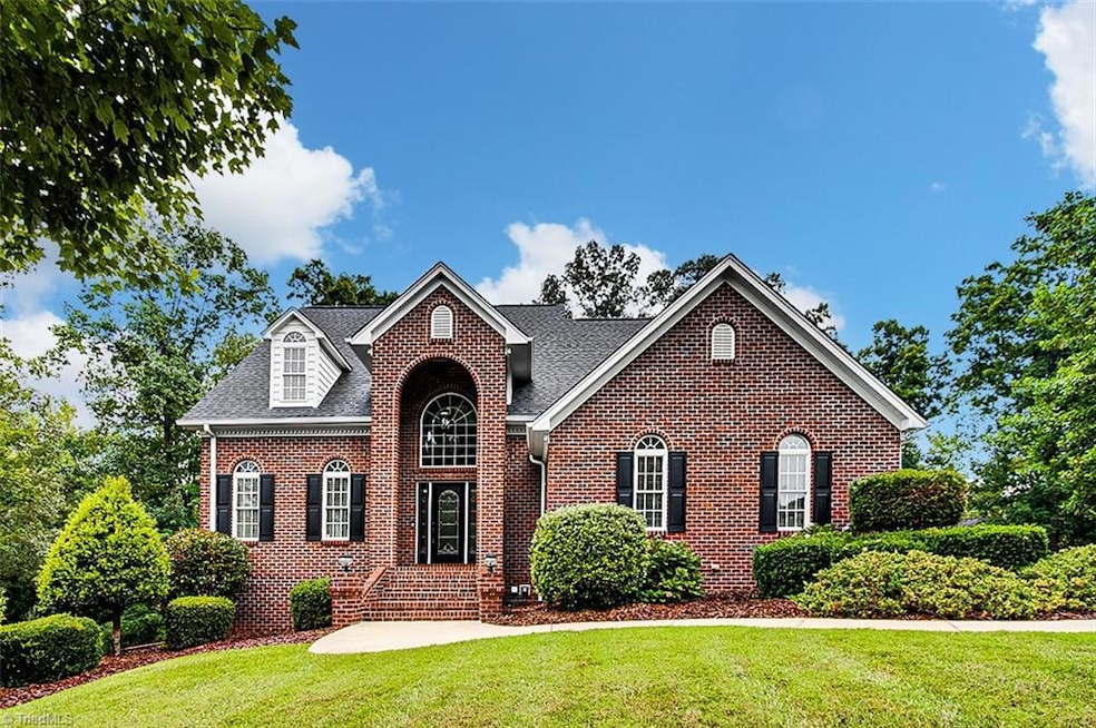 951 Newbern Ave, Asheboro, NC 27205 - photo 1