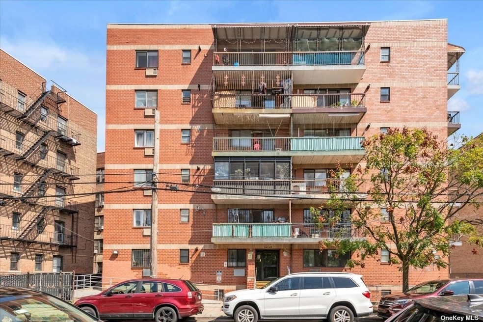 Sold $485,000 • Co-Listing Agent