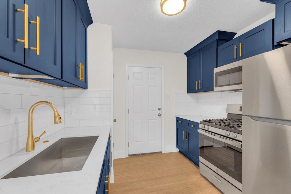 For Rent $1,595/month