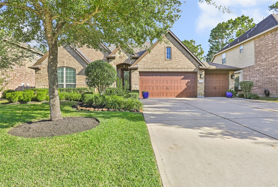 17730 Booners Cove Ct, Humble, TX 77346 - photo 1