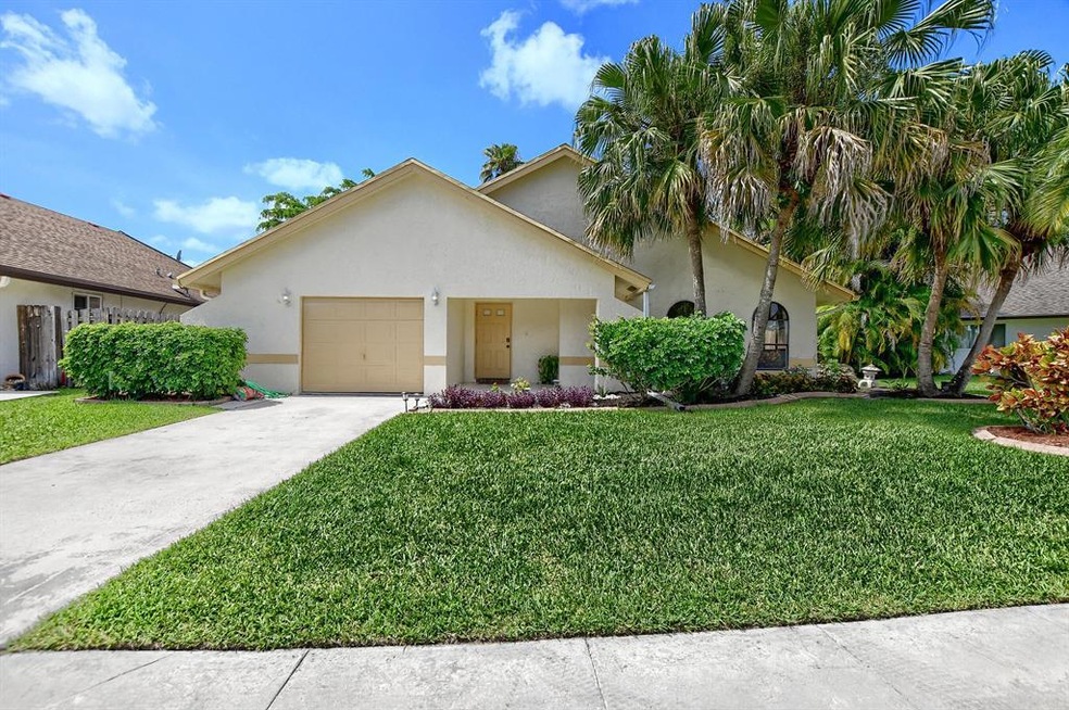 22529 Swordfish Dr, Boca Raton, FL 33428 - photo 1