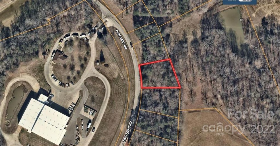 363 Twin Oaks Rd, Statesville, NC 28625 - photo 1