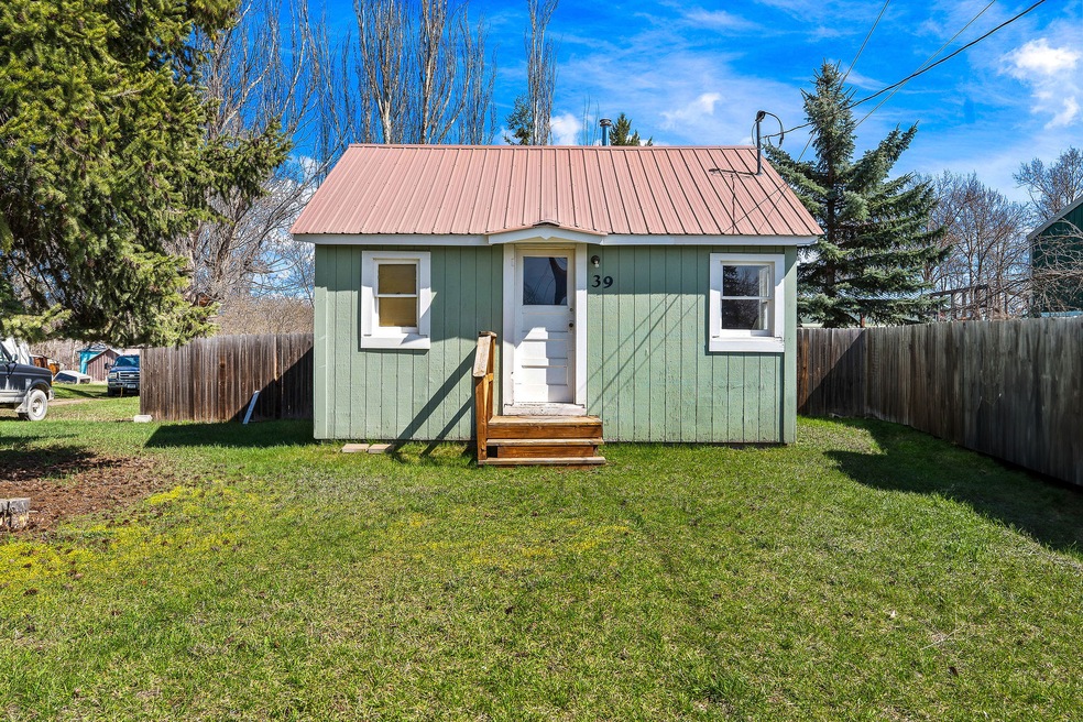 39 Park St, Kalispell, MT 59901 - photo 1