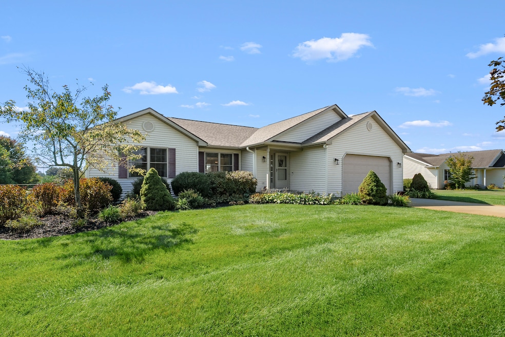 24359 Vargas, Mattawan, MI 49071 - photo 1