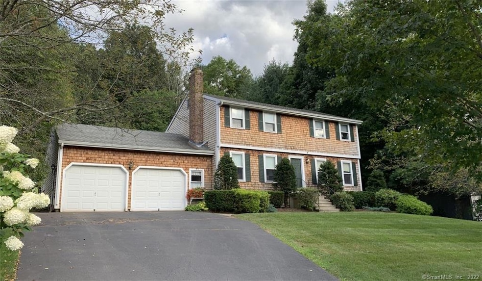 29 Woodside Dr, Unionville, CT 06085 - photo 1