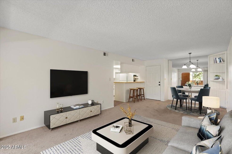 08-Living Room VS