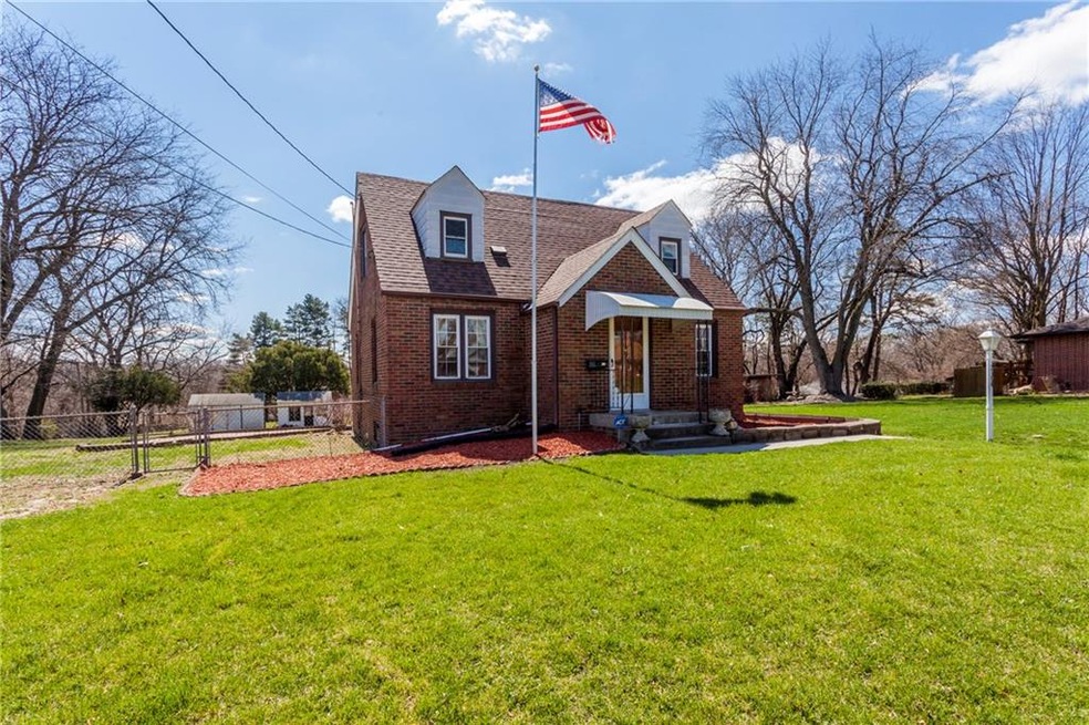 Beautiful Beaverdale Brick!