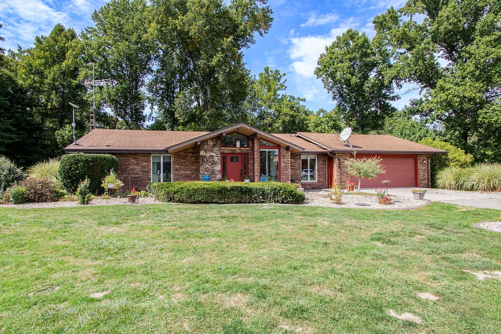 Under Contract $1,000,000