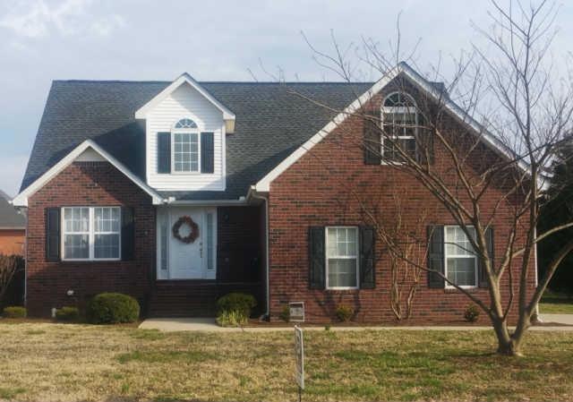 Welcome Home to 207 Sayre Lane! New Roof 2015