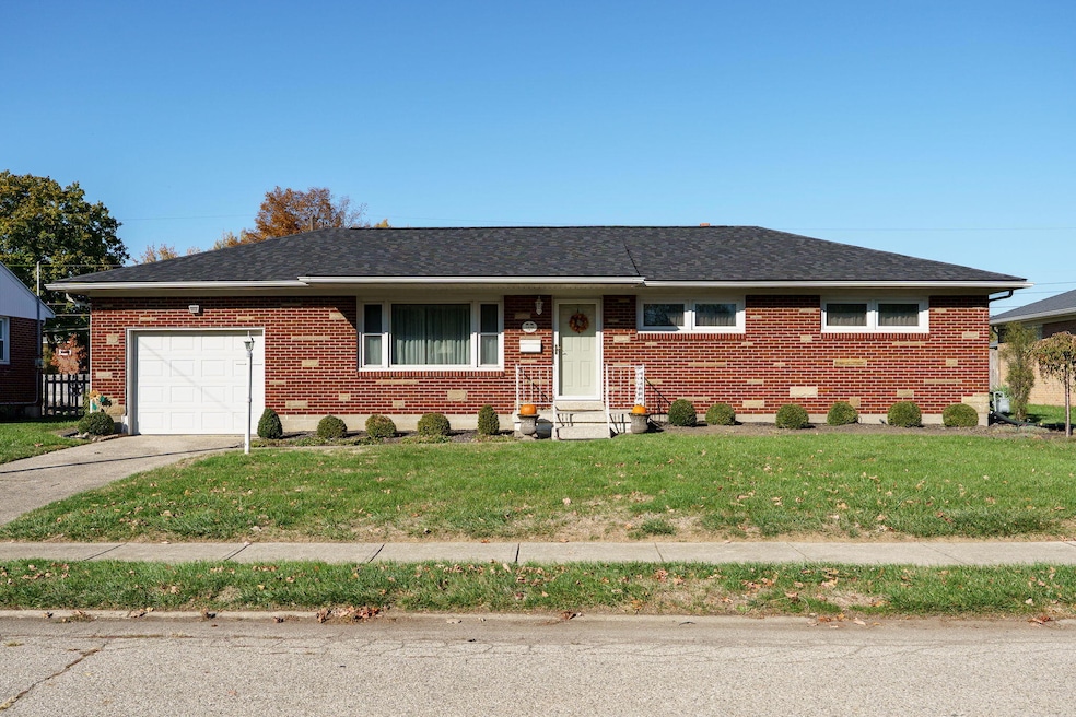 1438 Ronald Rd, Springfield, OH 45503 - photo 1