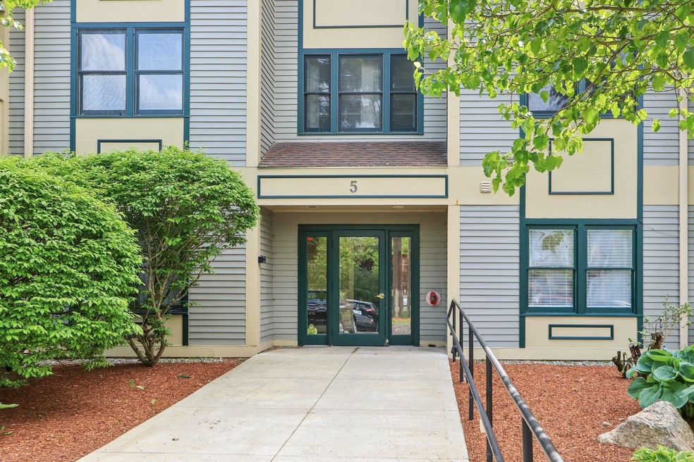 5 Bartemus Trail unit U104, Nashua, NH 03063 - photo 1