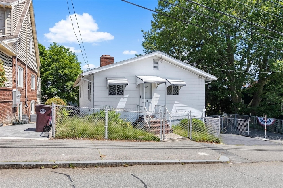 Pending $549,000 • Co-Listing Agent