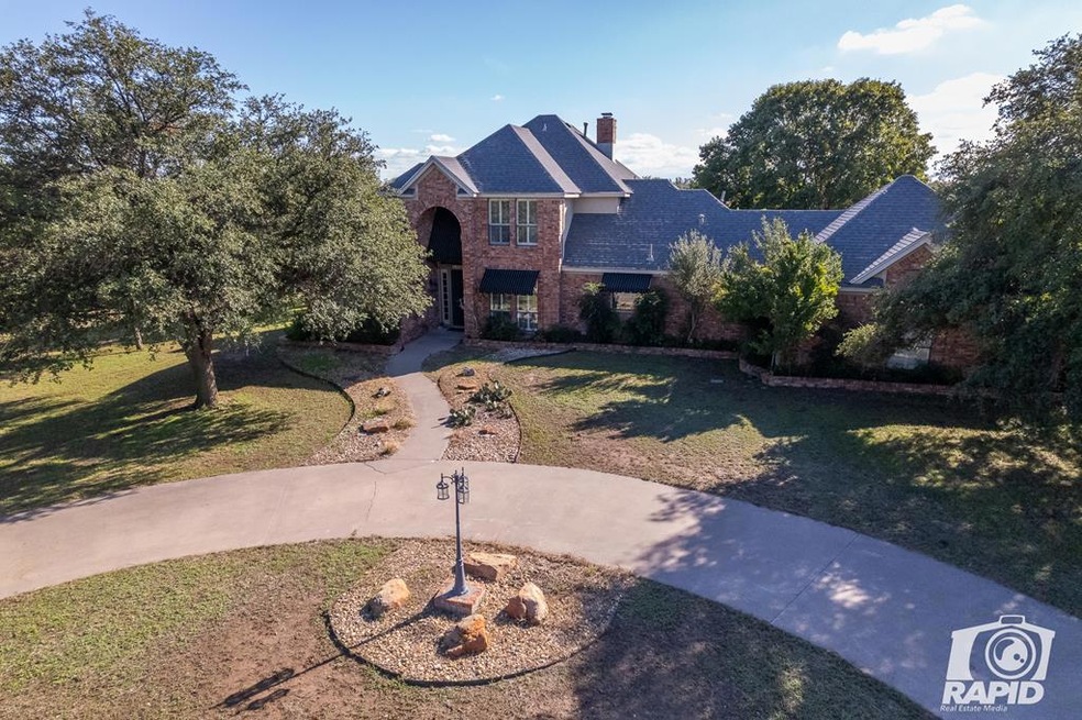 1525 Darlene St, San Angelo, TX 76904 - photo 1