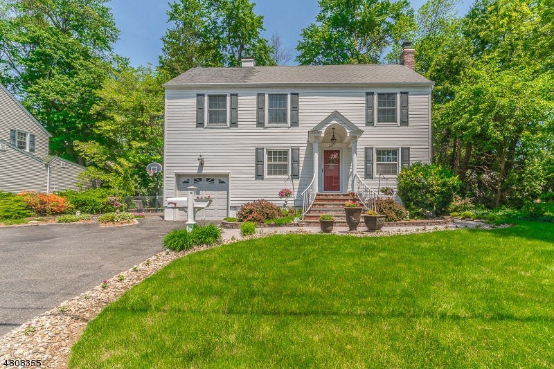 28 Charles St, Livingston, NJ 07039 - photo 1