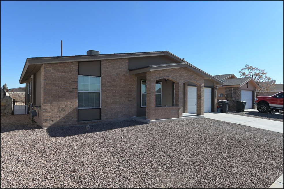 412 Katherine Dr, Horizon City, TX 79928 - photo 1