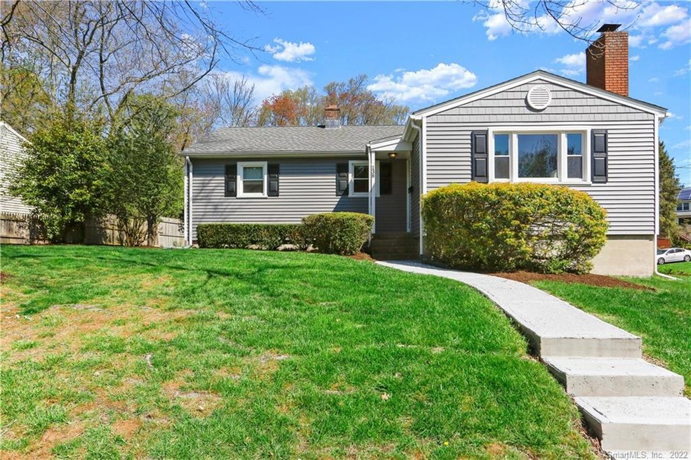 138 Blueridge Rd, Fairfield, CT 06825 - photo 1