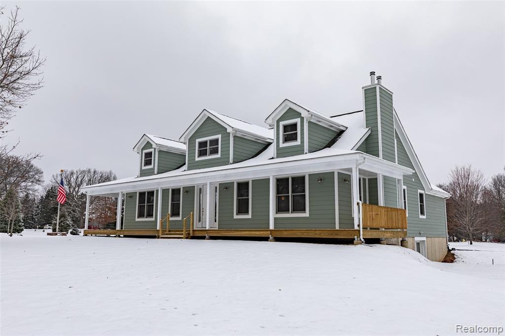 Welcome to 9842 Byron Rd!