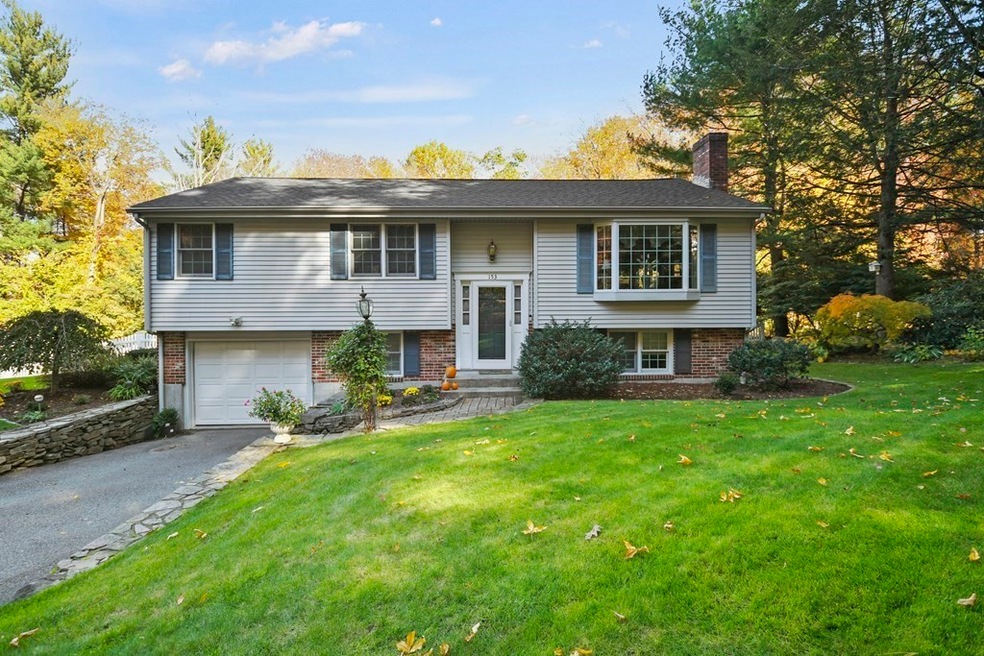 153 Walnut St, Shrewsbury, MA 01545 - photo 1