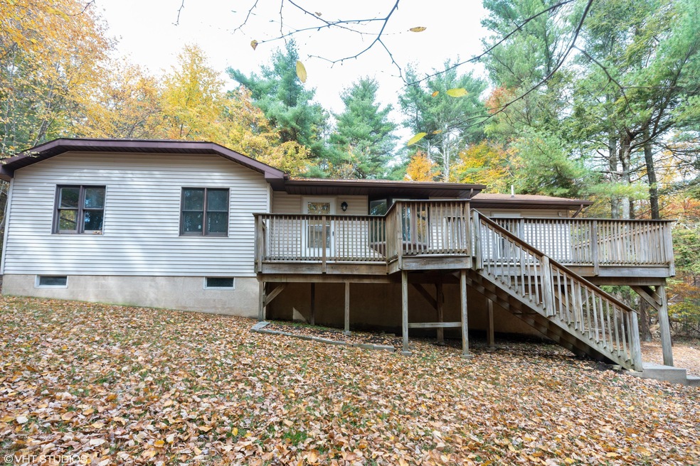 2535 Mount Clay Dr, Effort, PA 18330 - photo 1