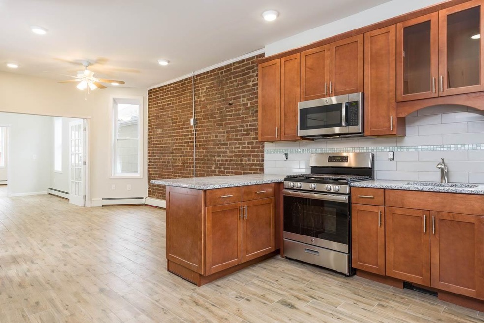 47 47th St unit 4, Weehawken, NJ 07086 - photo 1