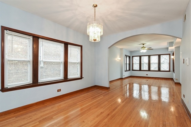 6247 N Mozart St unit 2, Chicago, IL 60659 - photo 1