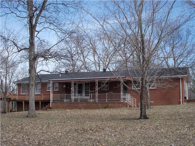 This home has so much potential! 3 beds, den, living room, 2 baths! Basement, shop