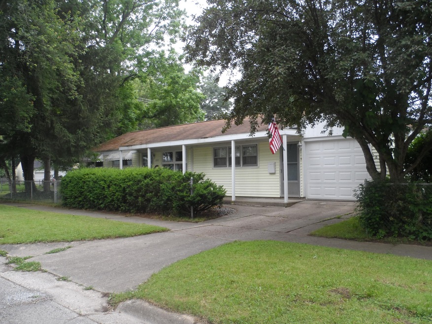 1002 N 15th St, Niles, MI 49120 - photo 1